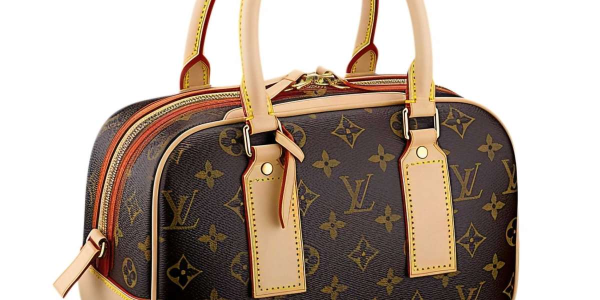 LV Outlets: Unleashing the Essence of Luxury in Woman Bags