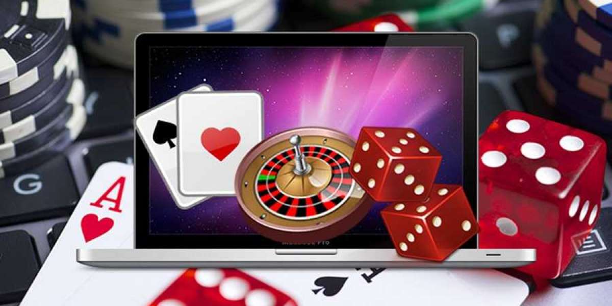 Bet Big and Bankroll with Online Baccarat Bliss!