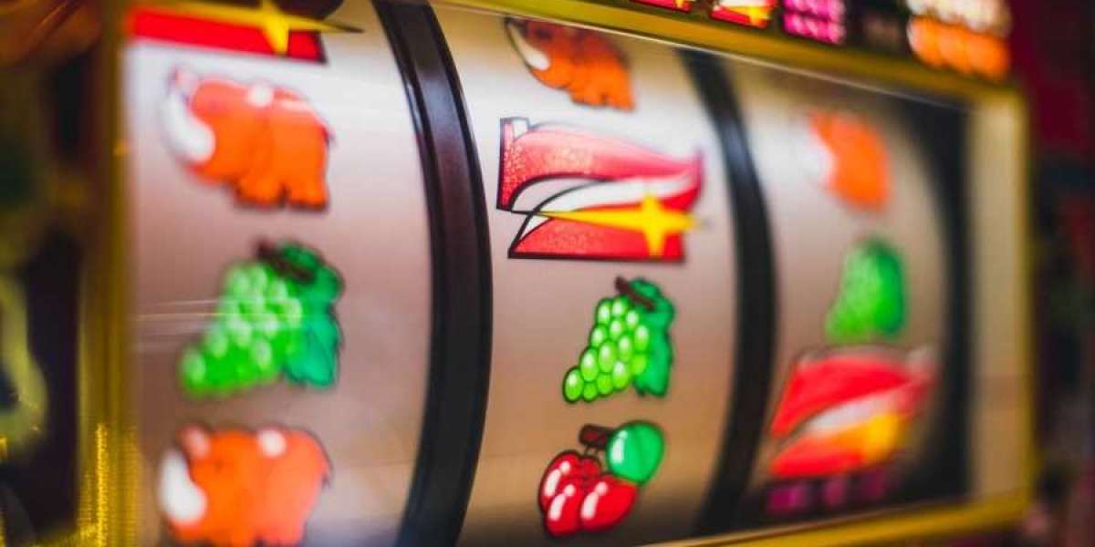 Spin to Win: Mastering the Art of Online Slots